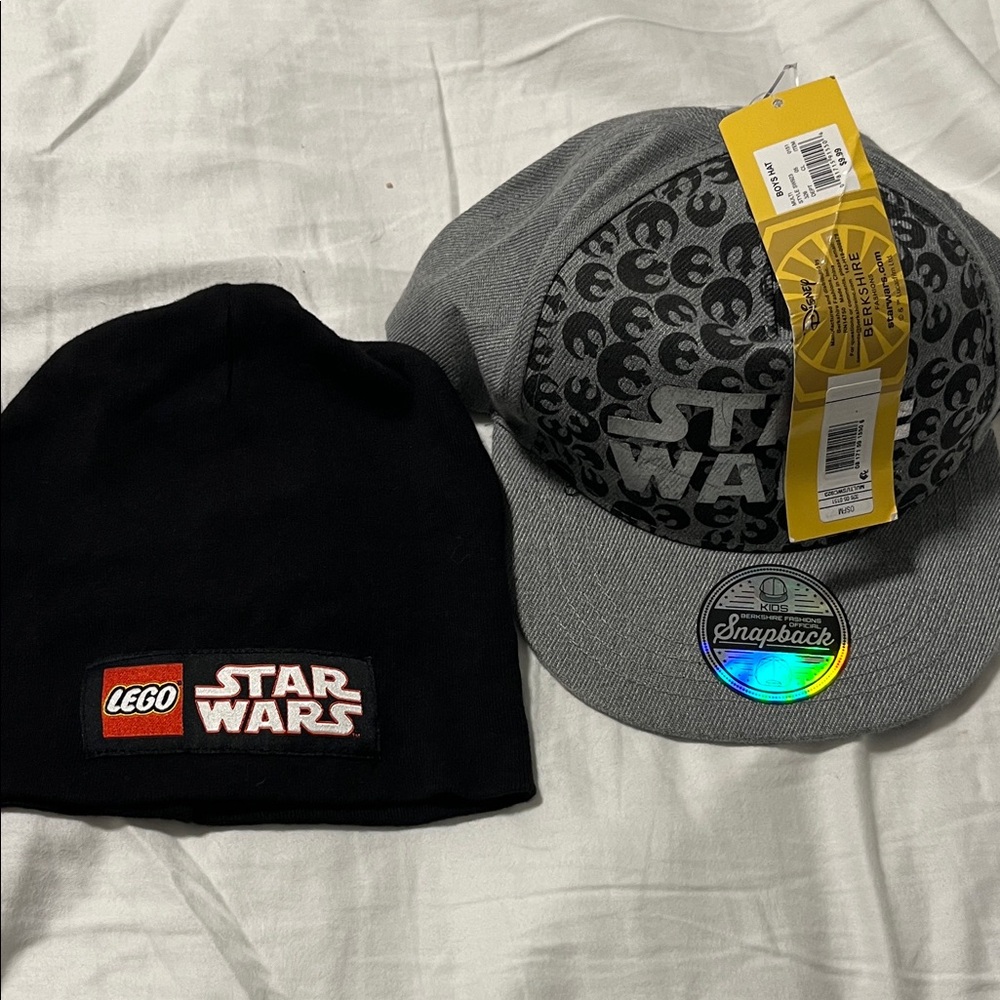 Two kids Star Wars hats